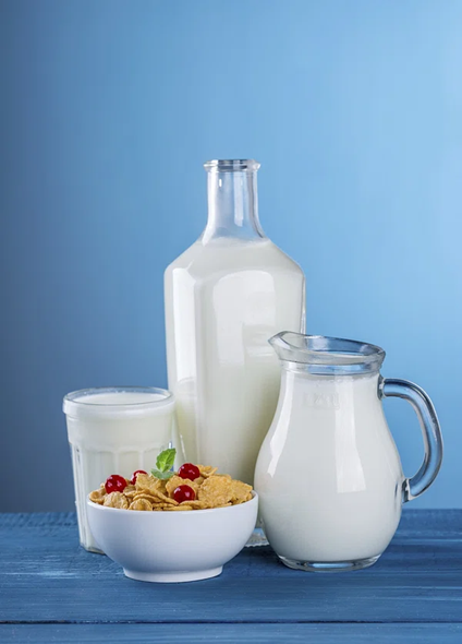 Hydration Showdown: Is Milk More Effective than Water for Replenishing Fluids?