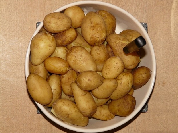 Understanding the Impact of Potatoes on Blood Sugar and Health